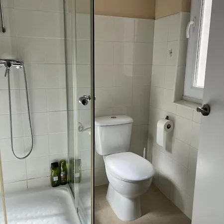 Tajahierro Pensión 2*